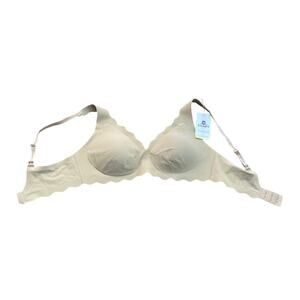 NWT B.tempt'd Cream Push Up Underwire Plunge Convertible Bra Size Medium